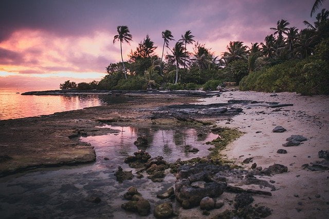 Tahiti beach sunset views by pixabay user palinska