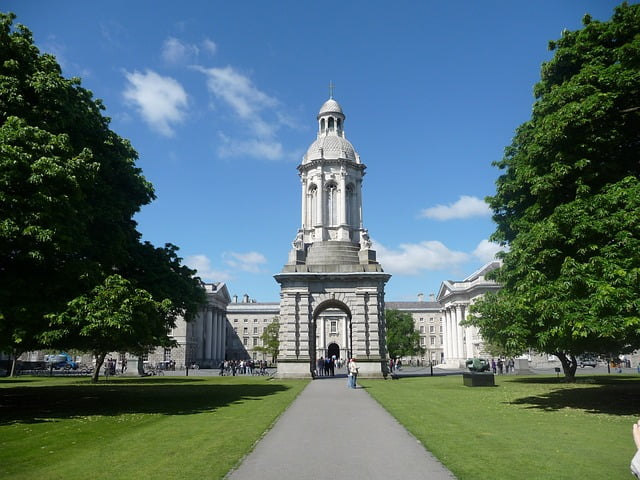 Dublin Trinity College in Ireland Image by h s from Pixabay 