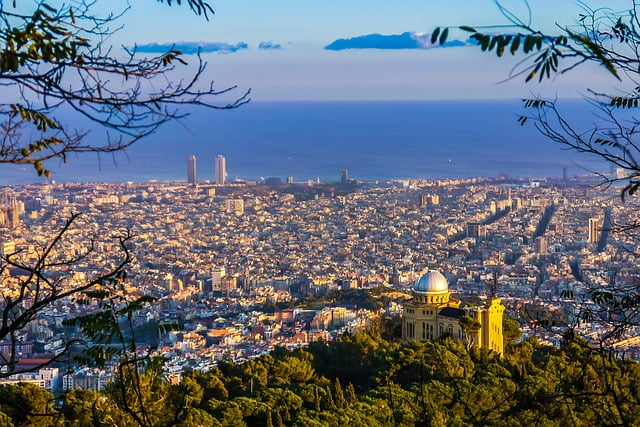 Barcelona high vantage point views of the city in Spain Image by Joaquin Aranoa from Pixabay 