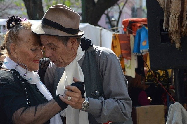 Buenos Aires tango street performance in Argentina